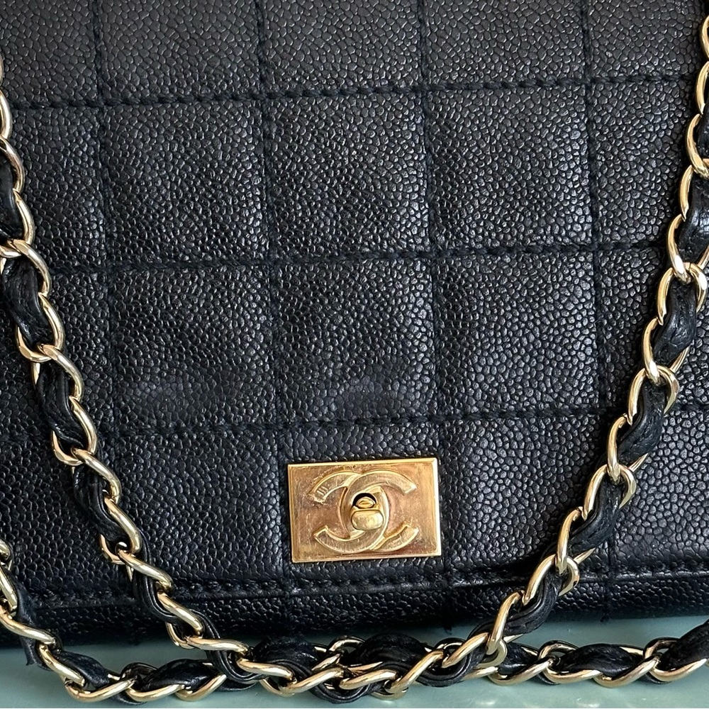 Chanel CC Chocolate Bar Caviar Leather Chain Shoulder bag w/ COA - Picture 7 of 17